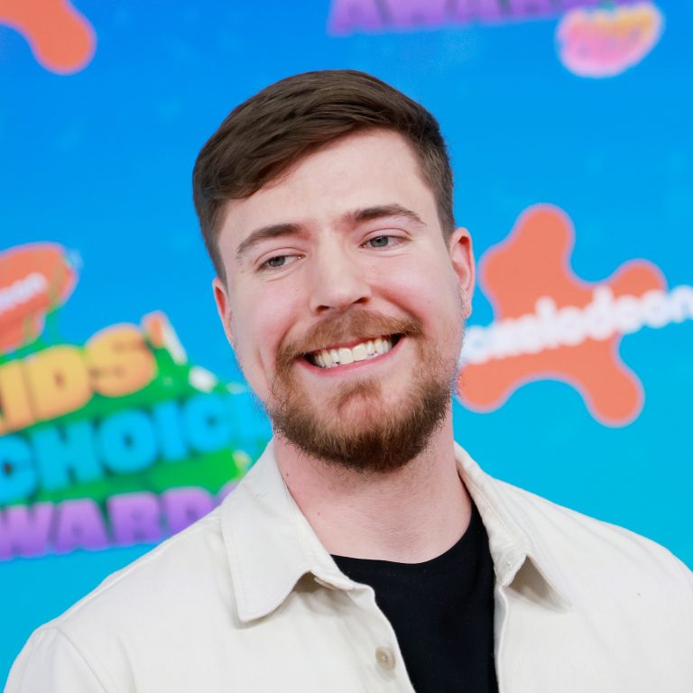 descubre el secreto de la fortuna de mrbeast por que es tan rico el famoso youtuber